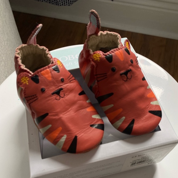 Robeez Soft Sole Shoes in Tate Size 0-6 Months - Picture 2 of 3